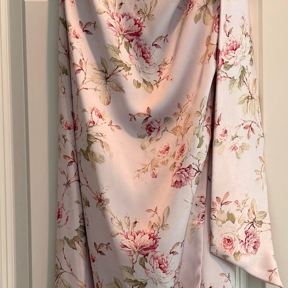 V. Chapman June Dress Pink Rose Print - Picture 7 of 10